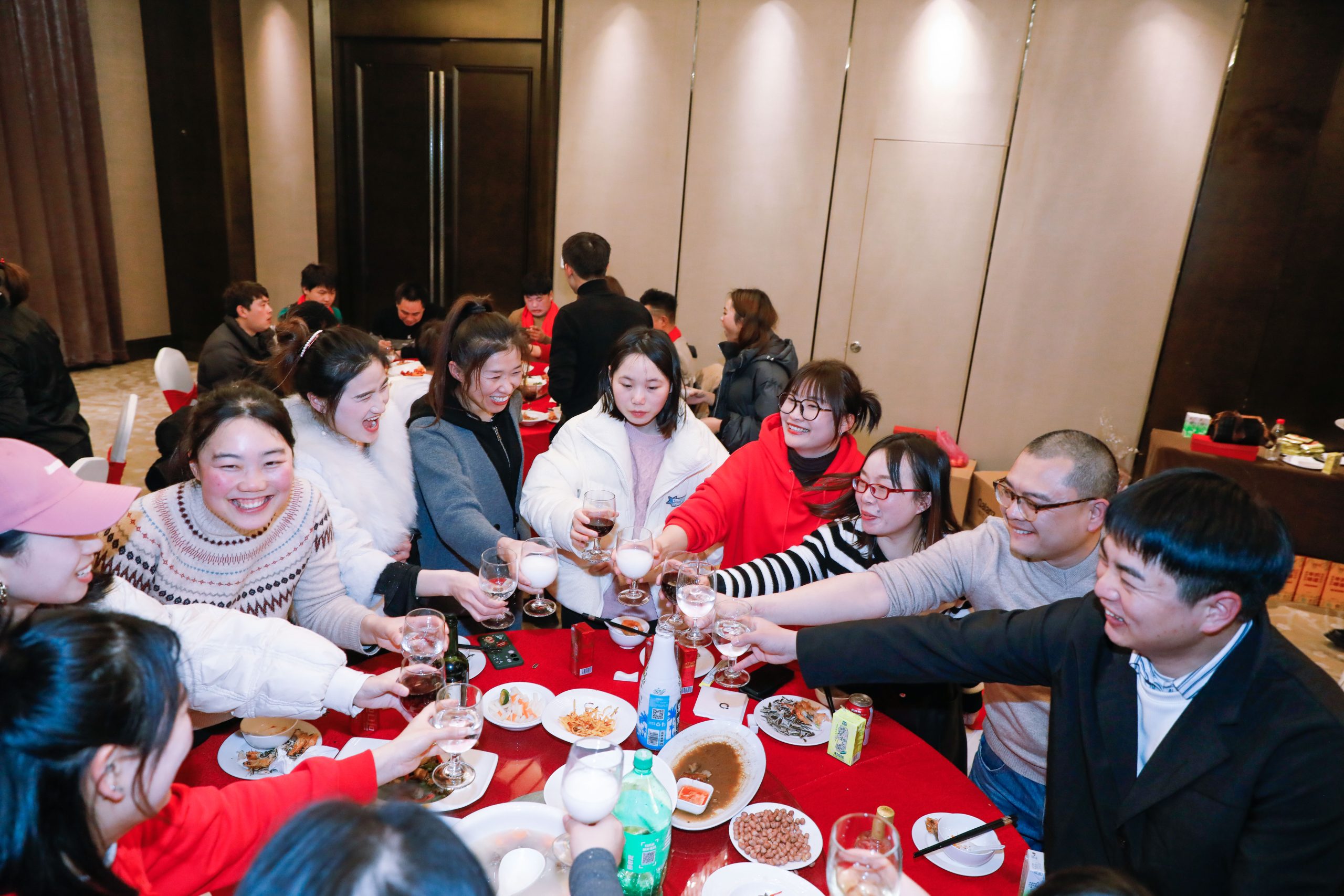 2024年新年公司龍年行大運(yùn)！
